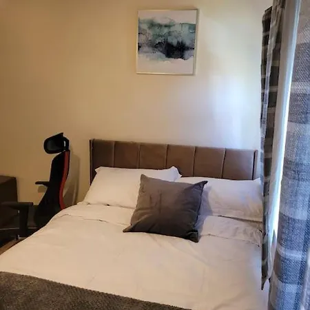 Villa Cozy London Retreat Extérieur photo
